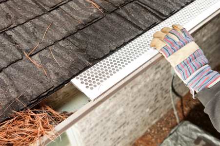 Gutter services by Simpson's Home Improvement